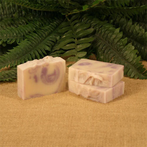 Raspberry Beret- Black Raspberry & Vanilla